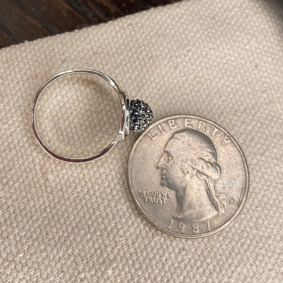 Sparkly Crystal Stone Ring - Picture 8 of 14